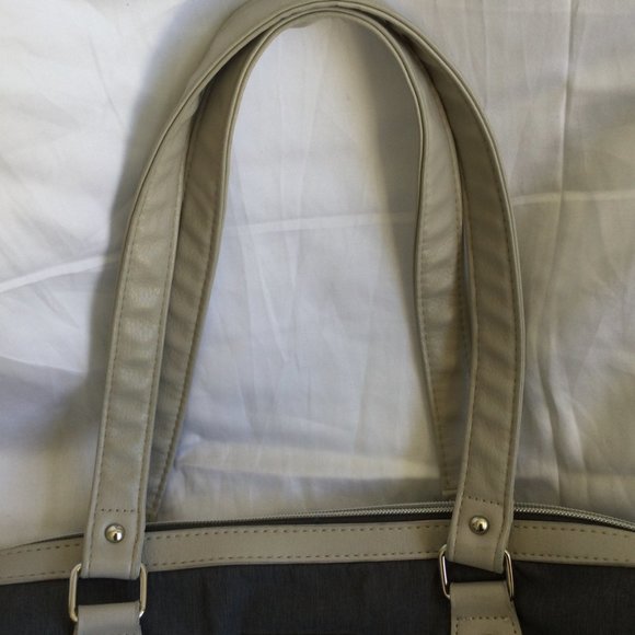 Bananafish Studio Carryall Bag Pockets Tote - Picture 5 of 16